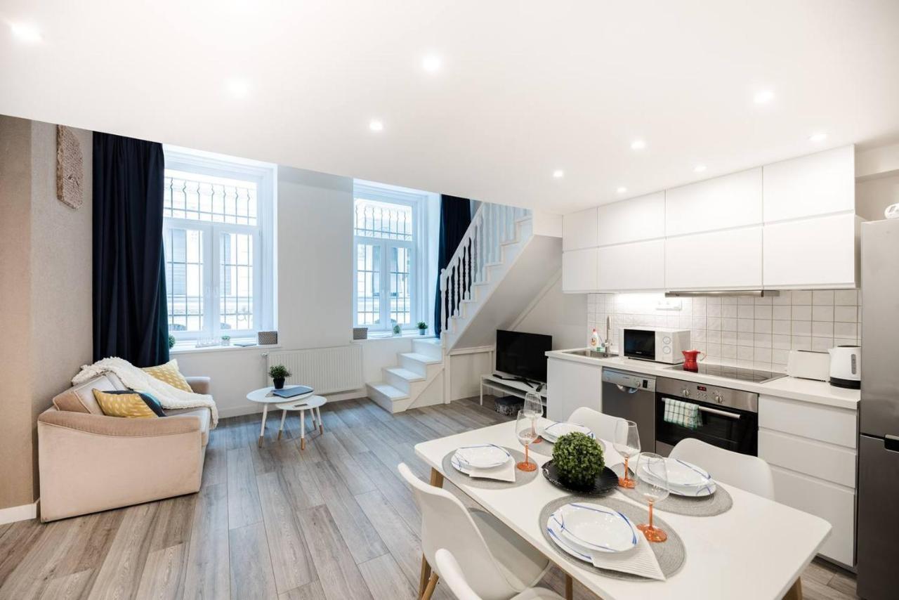 Newly Refurbished Home At Superb Location บูดาเปสต์ ภายนอก รูปภาพ