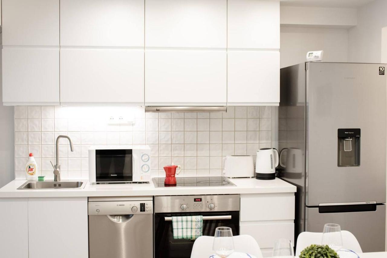 Newly Refurbished Home At Superb Location บูดาเปสต์ ภายนอก รูปภาพ